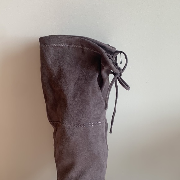 Streetwear Society Gray Over the Knee Block Heel Boots Size 6 - Picture 4 of 16